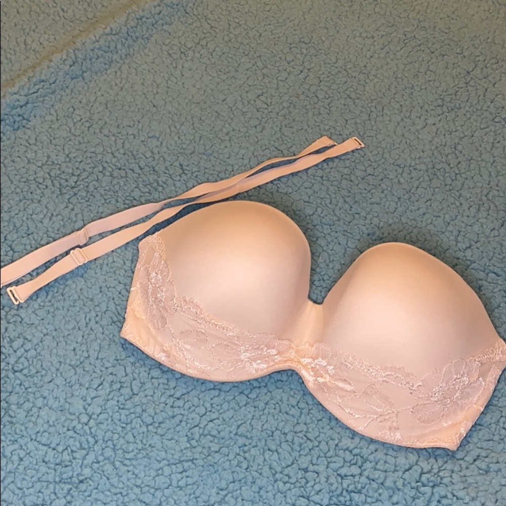 Victoria’s Secret Strapless Bra